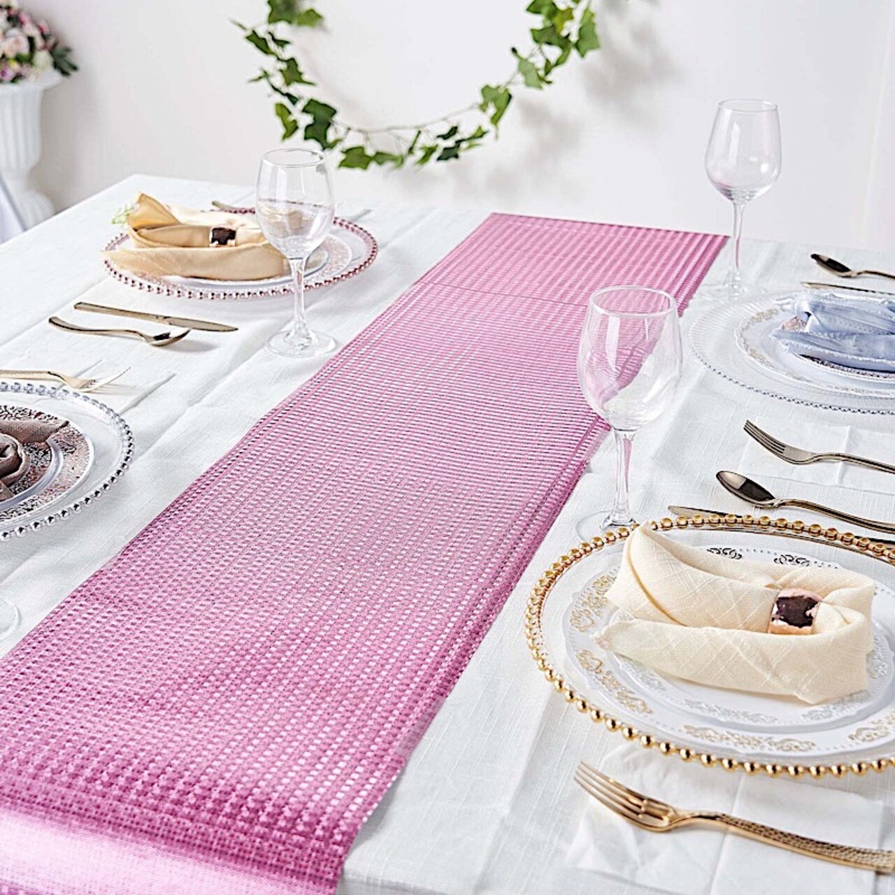 12" x 108" Glitter CIRCLE DESIGN Paper Disposable Table Runner
